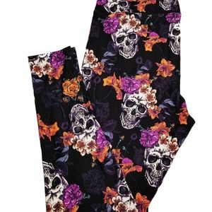 Gorgeous TC2 LuLaRoe Floral Skulls black background Major Unicorn Halloween NWT